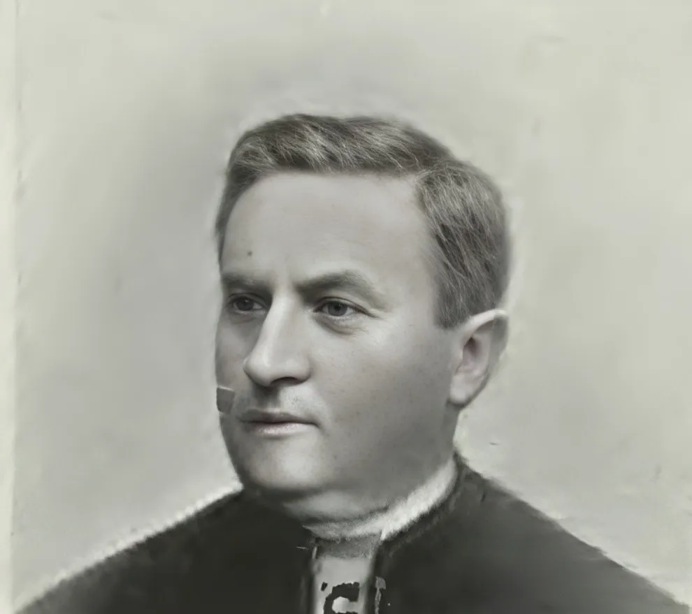 スチャストニー, ウラディミール