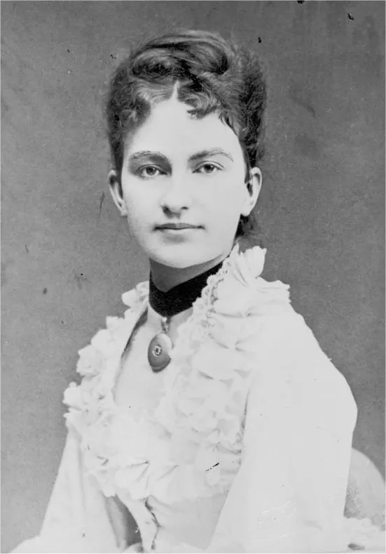 エシポワ, アンナ