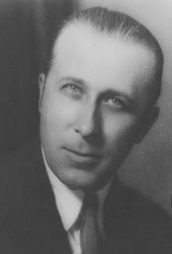 ラブンスキ, ヴィクトール