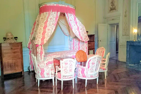 祖母の寝室だった部屋