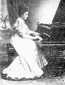 ティマノヴァ, ヴェラ