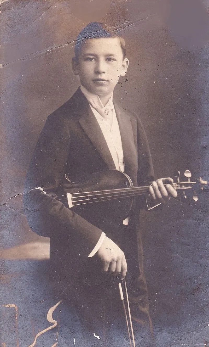 ヴェチェイ, フランツ・フォン