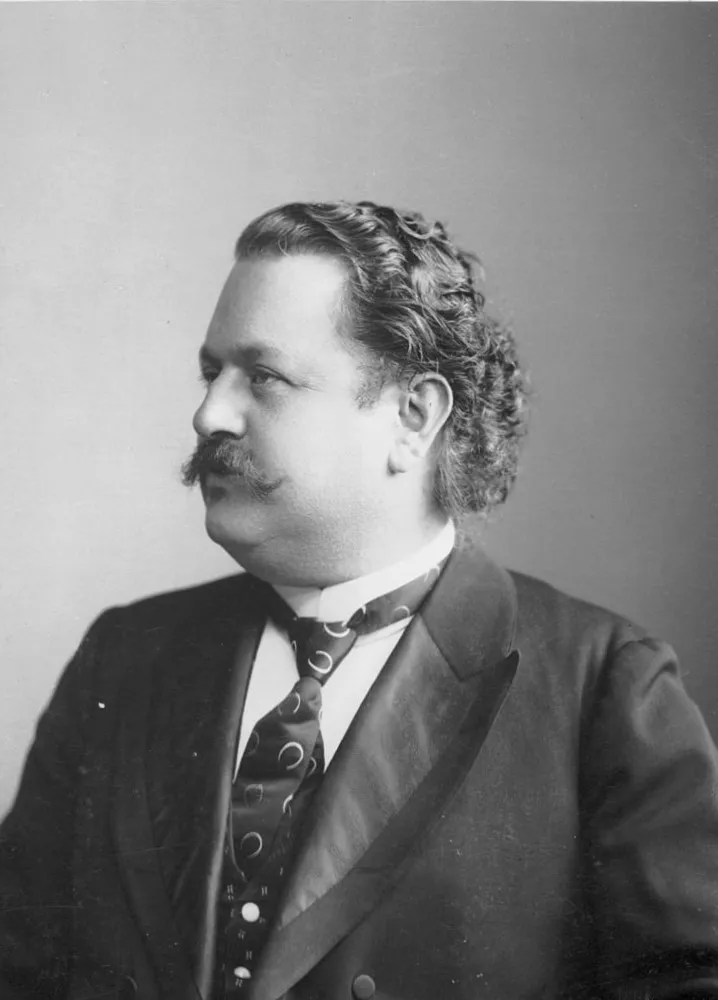 ライゼナウアー, アルフレッド